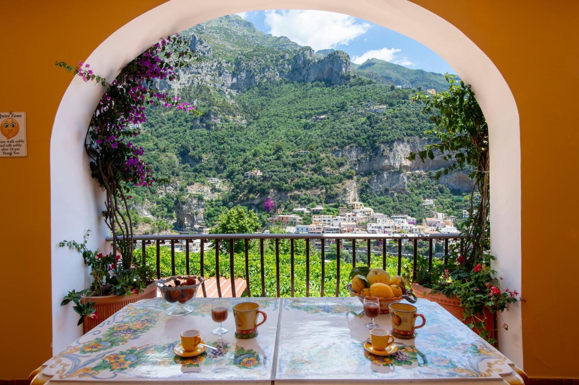 Apartamento Casa Le Terrazze Positano Exterior foto