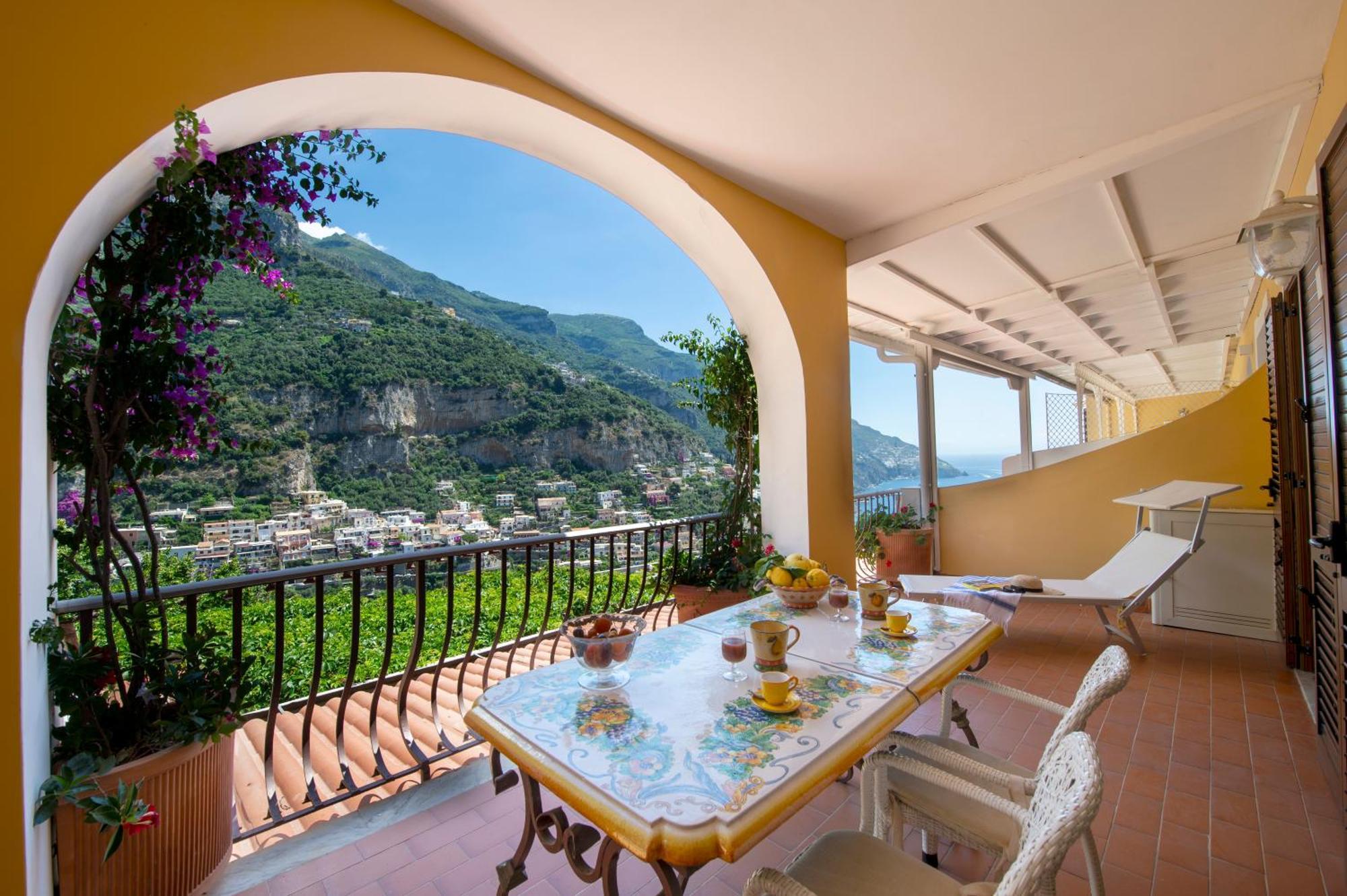 Apartamento Casa Le Terrazze Positano Exterior foto